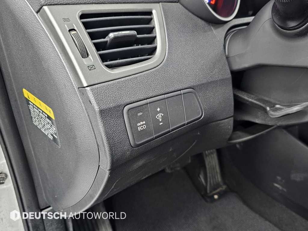 HYUNDAI Avante 2011 Gris - Importación desde Corea - HF Imports Iquique - Foto 18