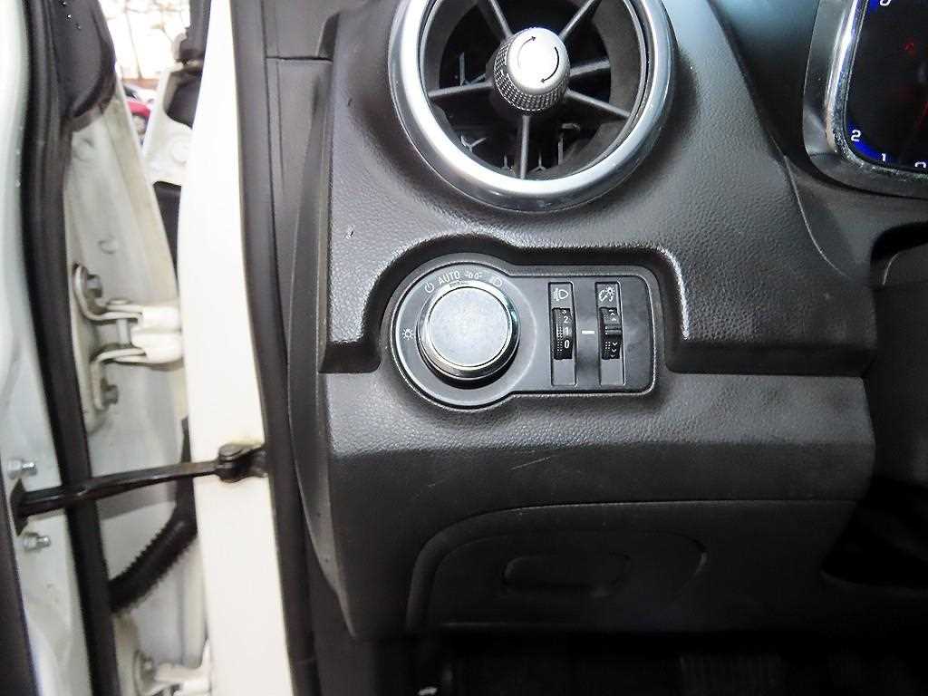 Chevrolet Trax - Vista 12