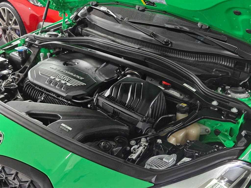 BMW 1 series 2022 Verde - Importación desde Corea - HF Imports Iquique - Foto 20