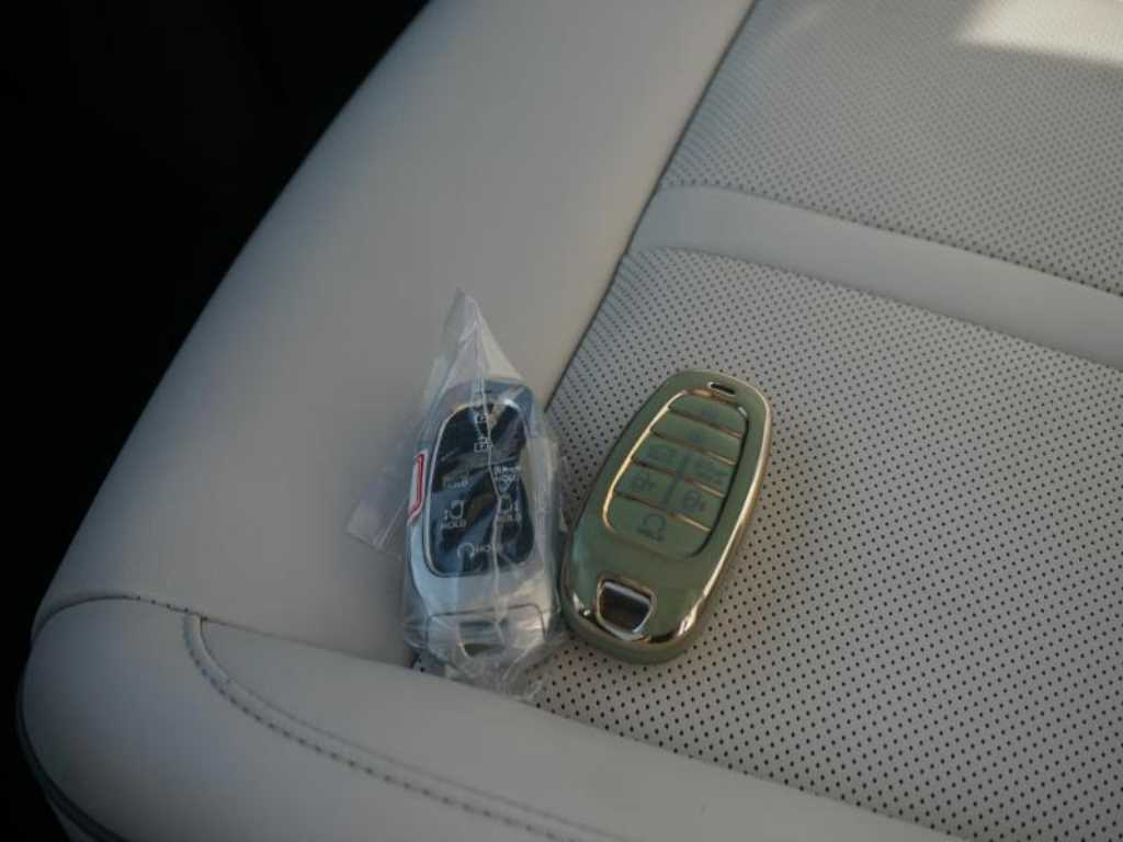 HYUNDAI Staria 2023 Blanco - Importación desde Corea - HF Imports Iquique - Foto 17