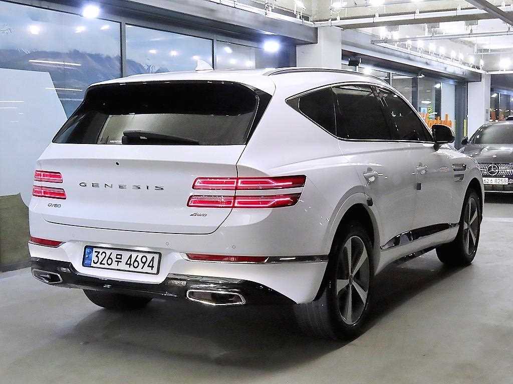 Genesis GV80 - Vista 4
