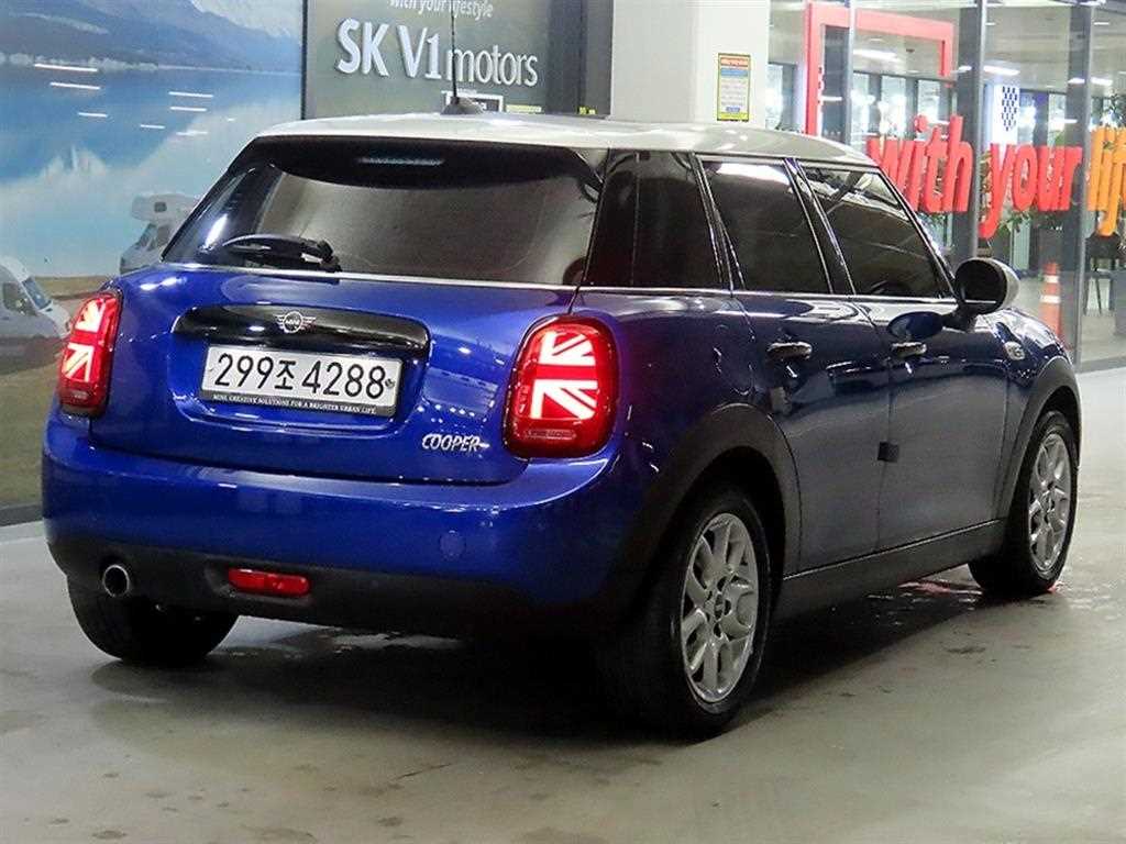 Mini Cooper - Vista 4
