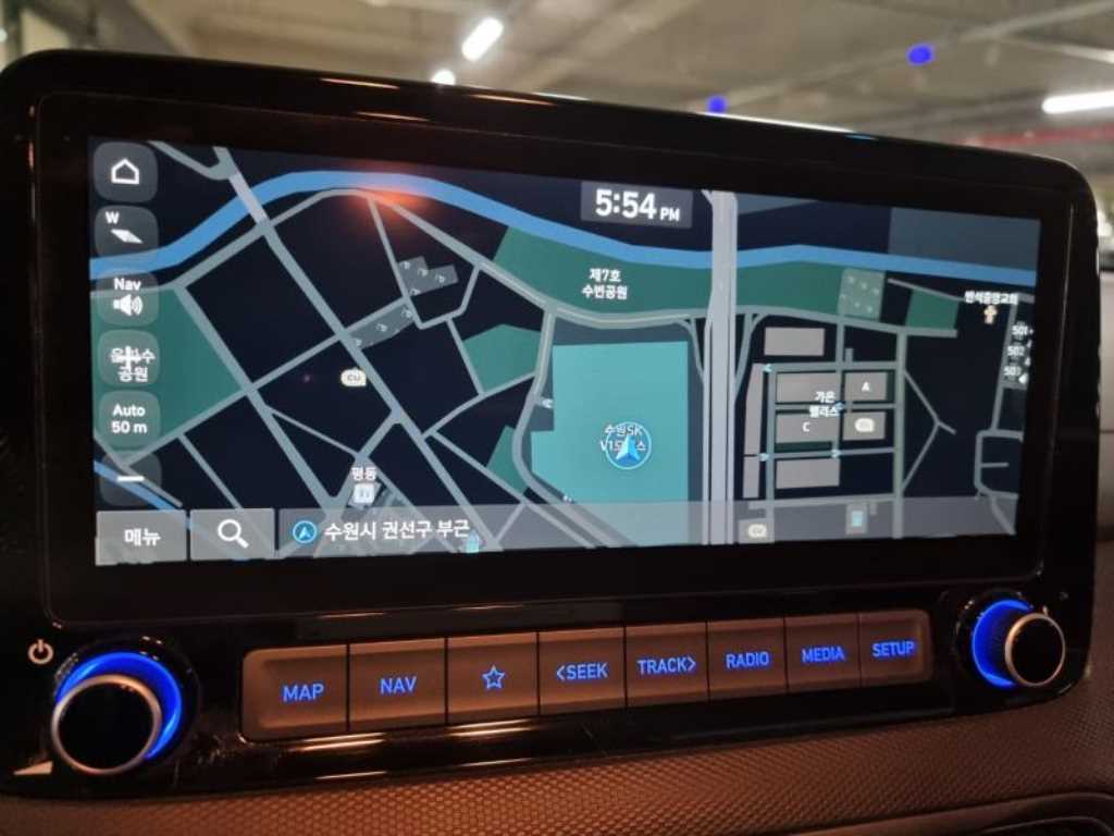 HYUNDAI Kona - Vista 9