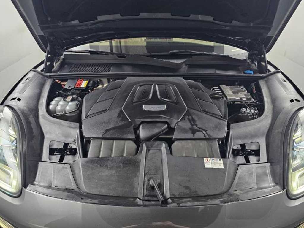 Porsche Cayenne - Vista 6