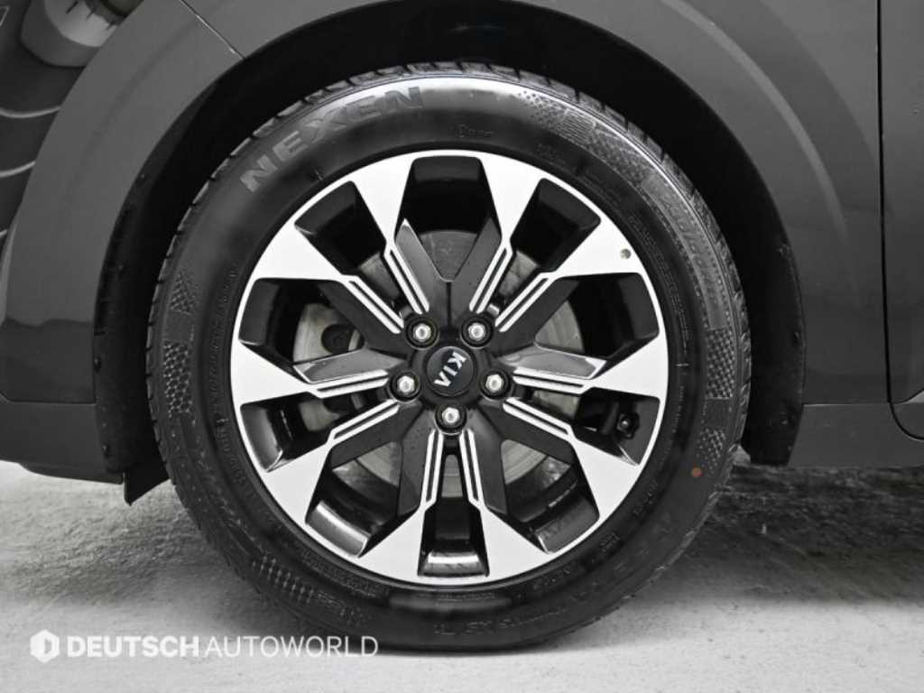 KIA Carnival - Vista 5