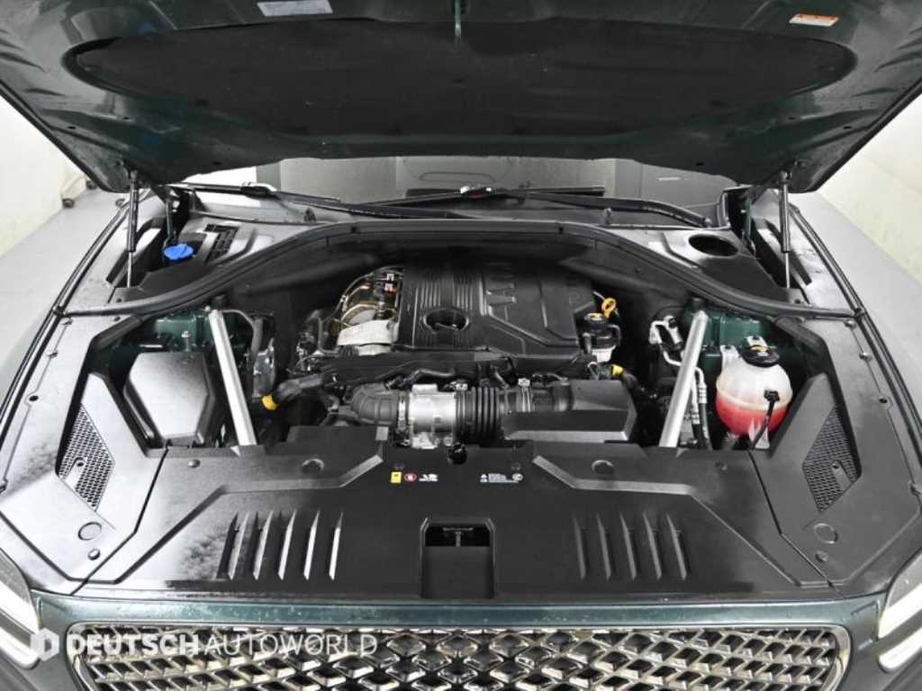 Genesis GV70 - Vista 6