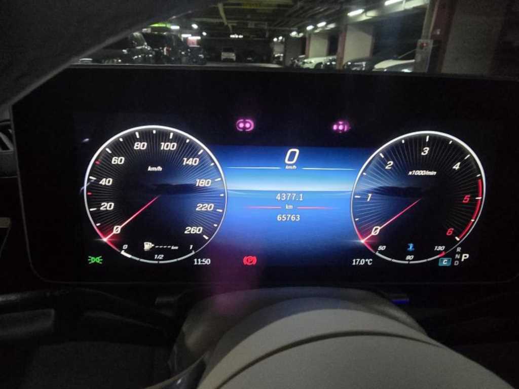 Mercedes Benz S Class - Vista 7