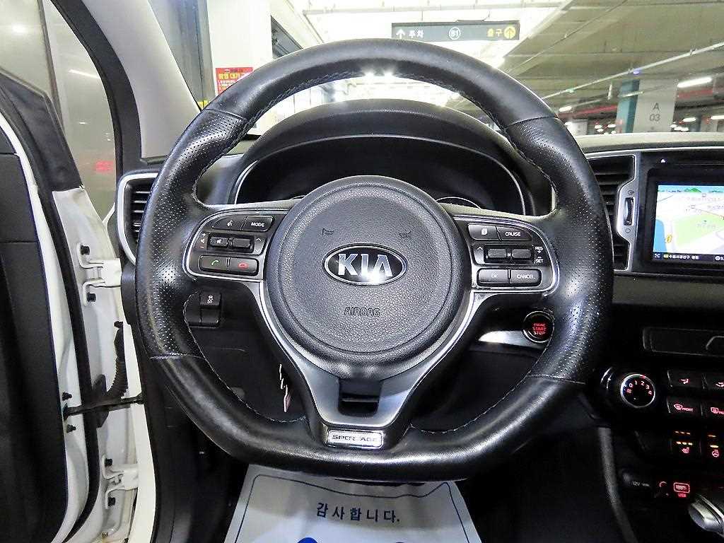 KIA Sportage - Vista 8