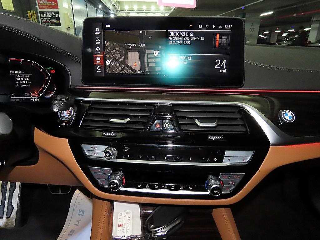 BMW 5 Series - Vista 11