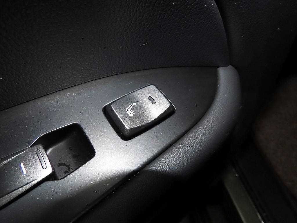 Ssangyong Rexton 2022 Verde - Importación desde Corea - HF Imports Iquique - Foto 15