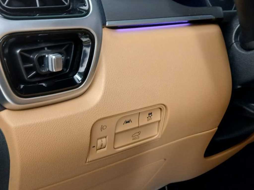 KIA Sorento - Vista 9