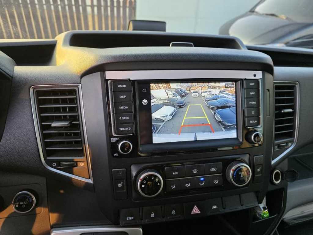 HYUNDAI Solati - Vista 6