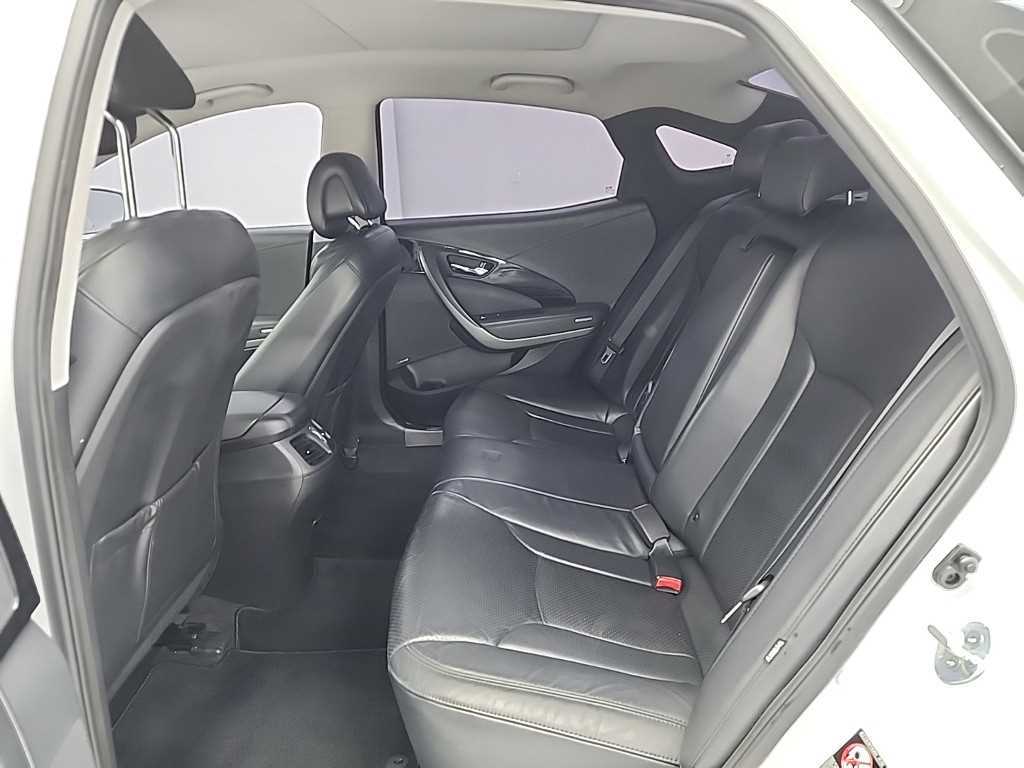 HYUNDAI Grandeur - Vista 12