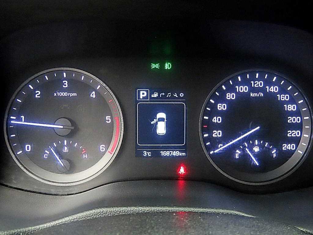 HYUNDAI Tucson - Vista 8