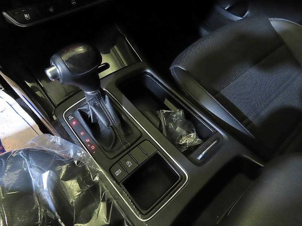 KIA Sorento - Vista 12