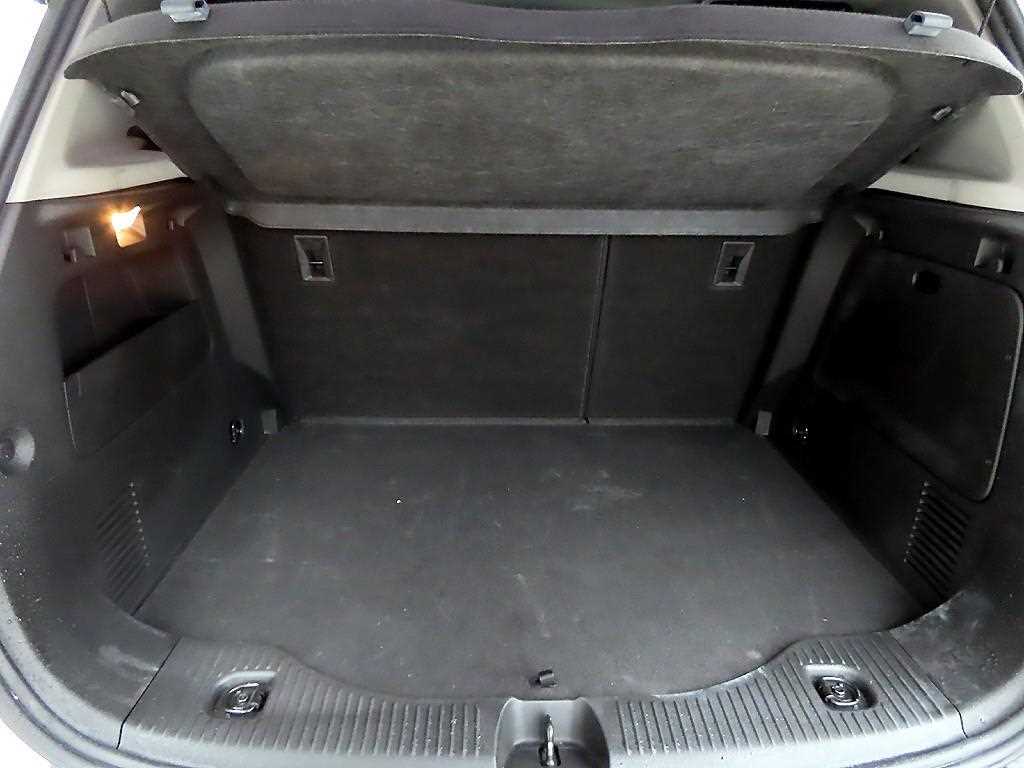 Chevrolet Trax 2016 Blanco - Importación desde Corea - HF Imports Iquique - Foto 17