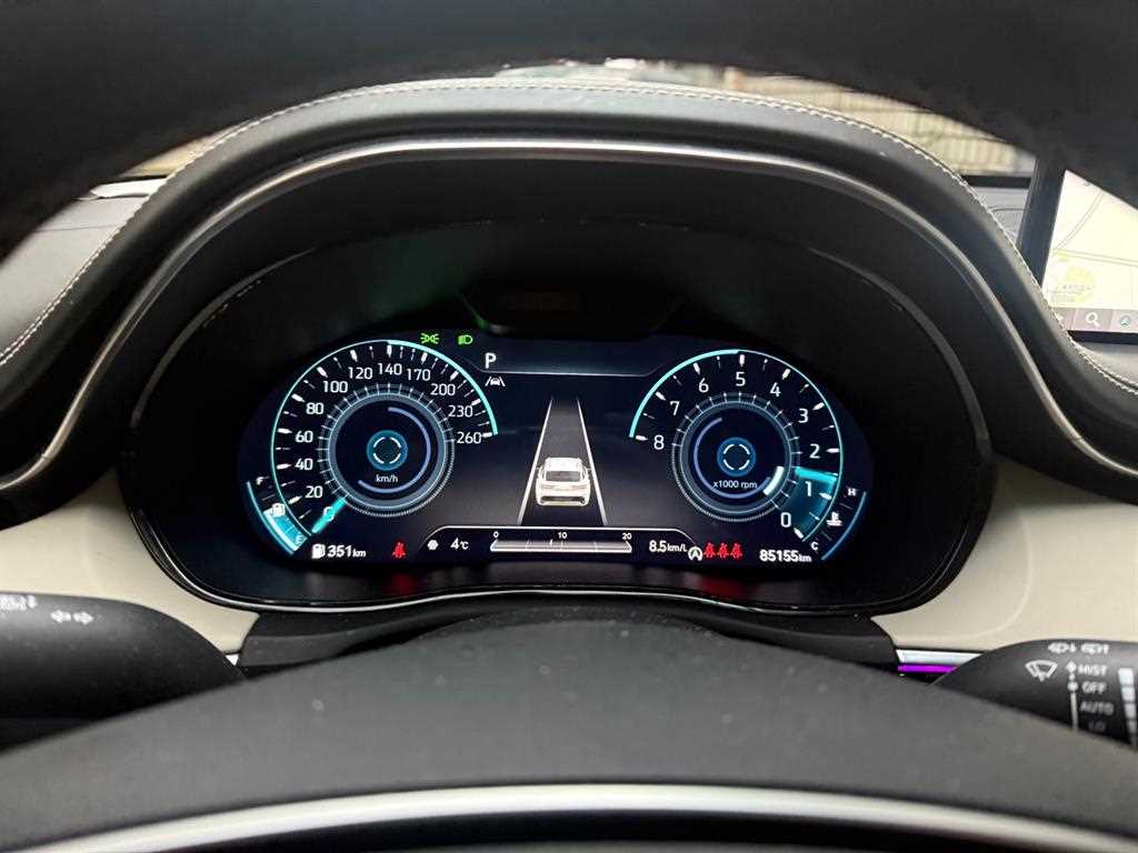 Genesis GV70 - Vista 7