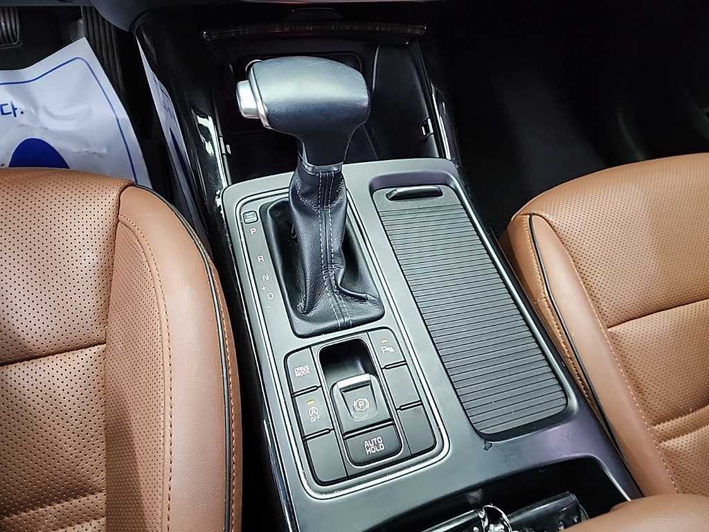 KIA Sorento - Vista 8