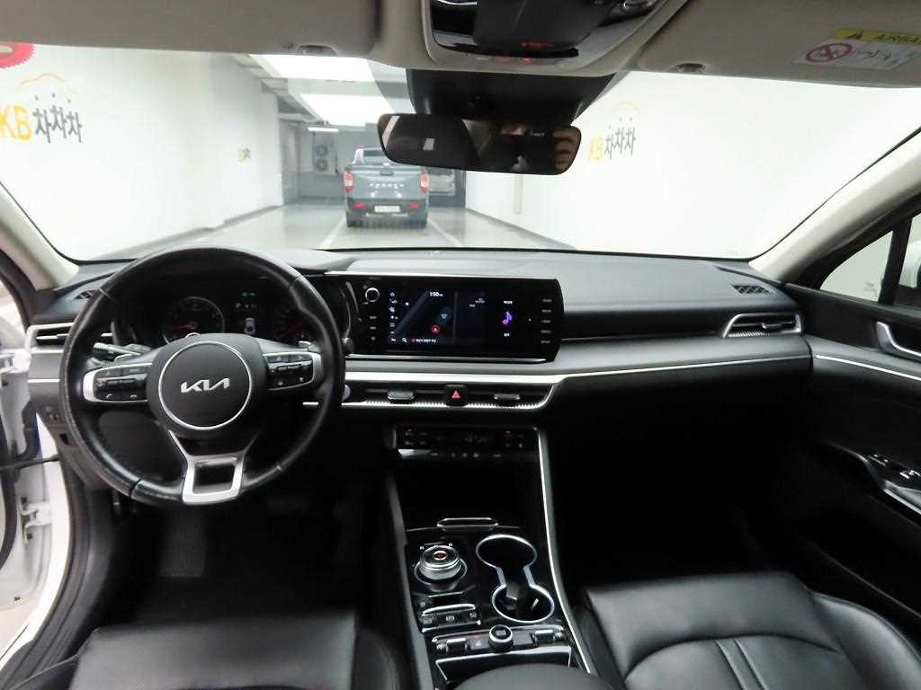 KIA K5 - Vista 7