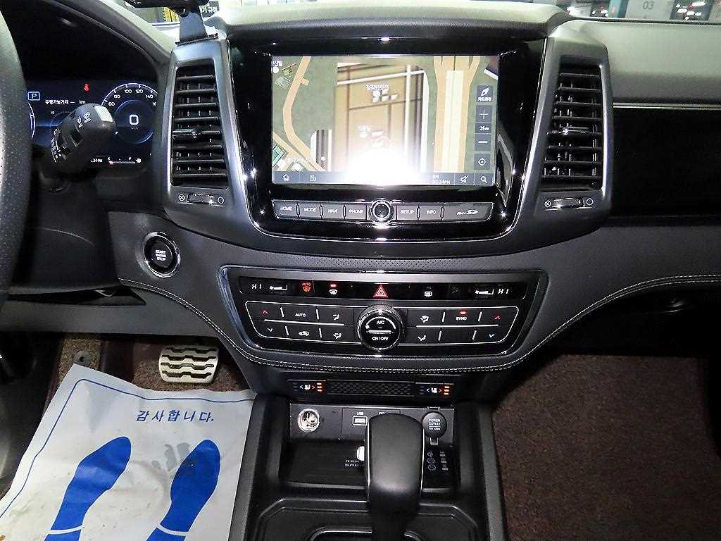 Ssangyong Rexton - Vista 11