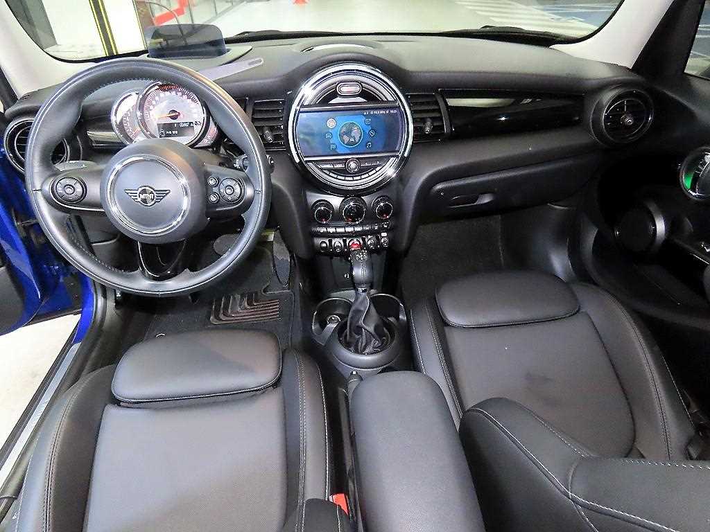 Mini Cooper - Vista 10