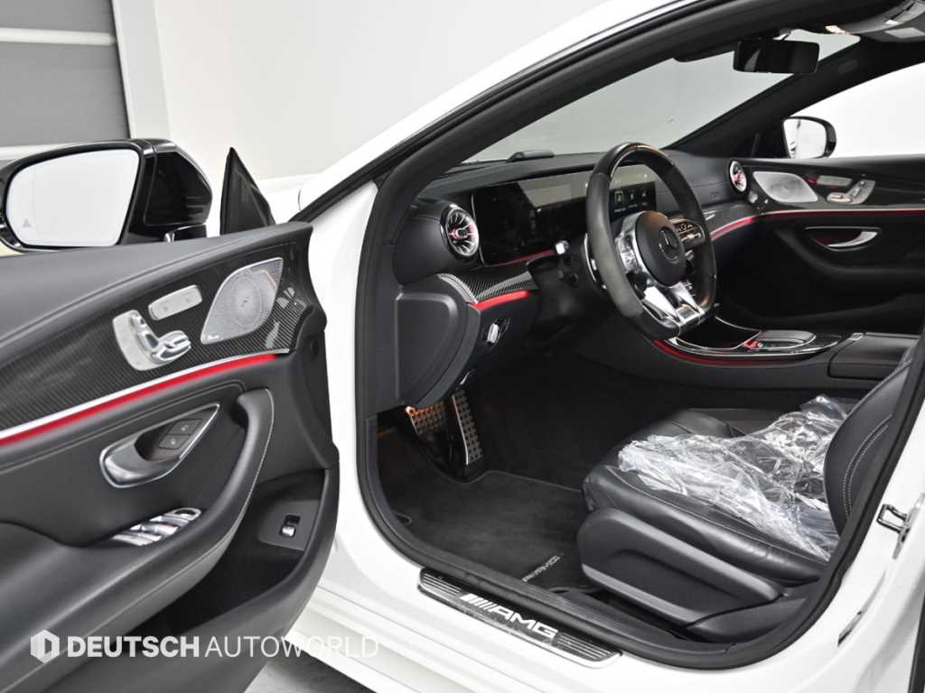 Mercedes Benz CLS Class - Vista 11