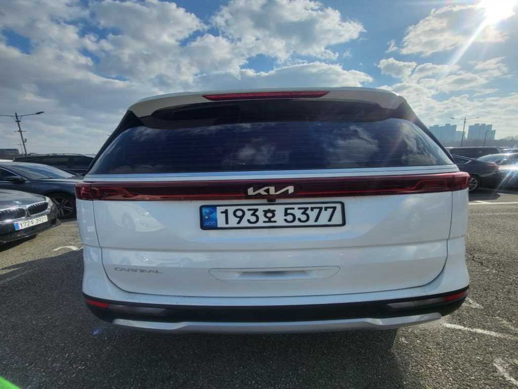 KIA Carnival - Vista 2