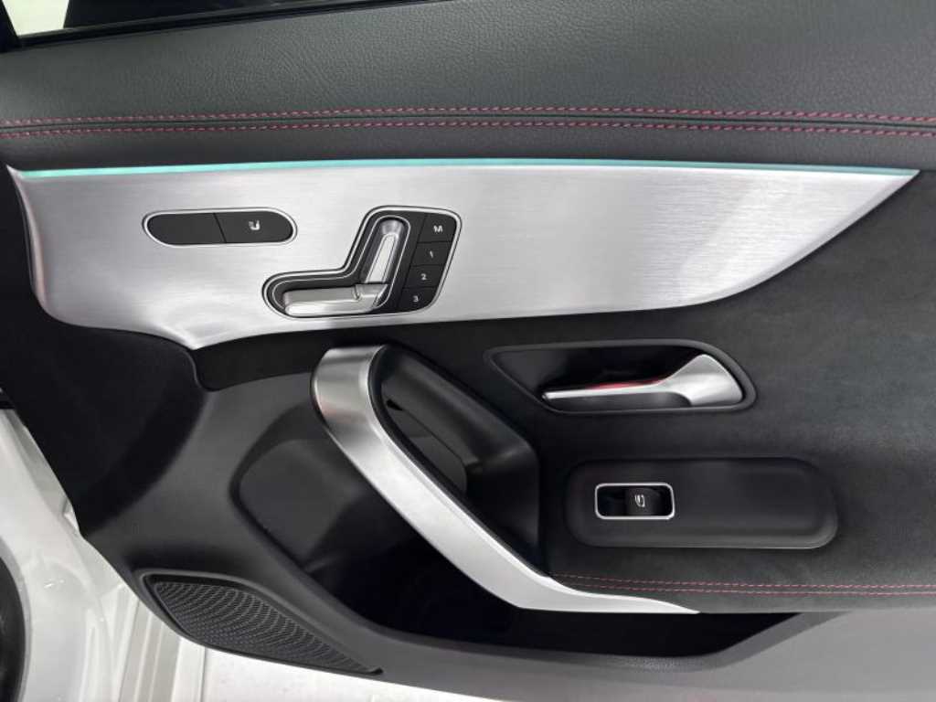 Mercedes Benz CLA Class 2020 Blanco - Importación desde Corea - HF Imports Iquique - Foto 14