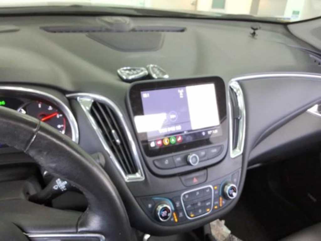 Chevrolet Malibu - Vista 6