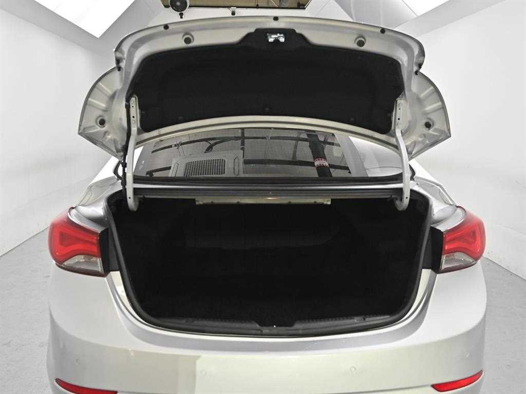 HYUNDAI Avante 2015 Plateado - Importación desde Corea - HF Imports Iquique - Foto 20