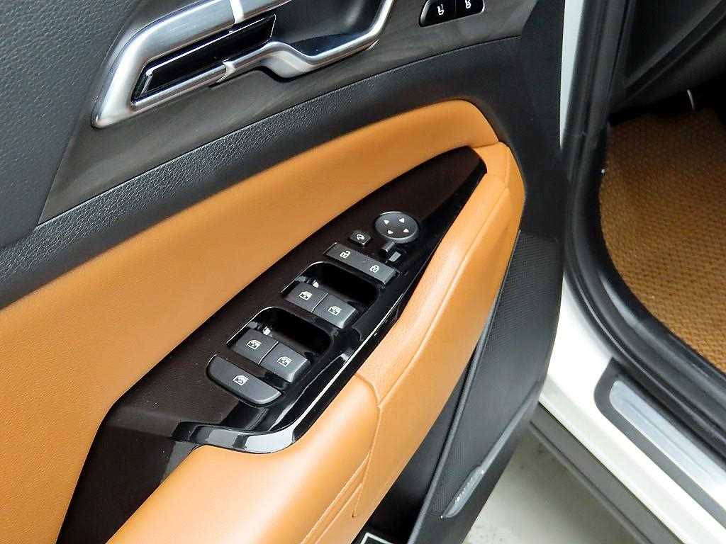 KIA Sportage - Vista 12