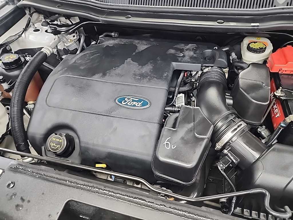 Ford Explorer - Vista 5