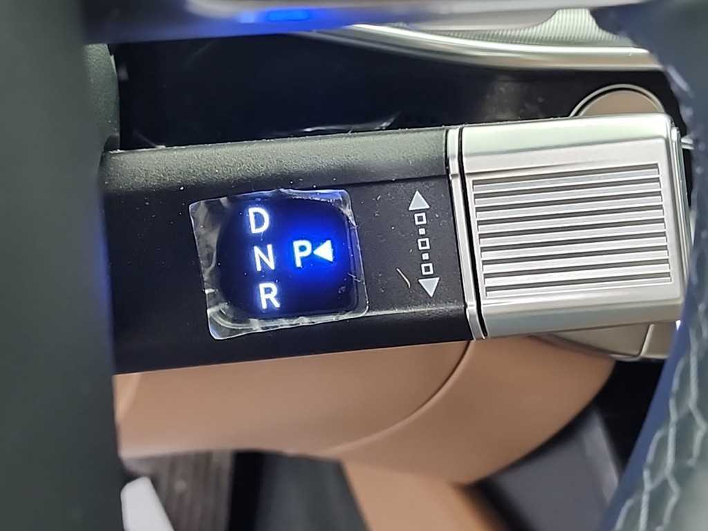 HYUNDAI Grandeur - Vista 8