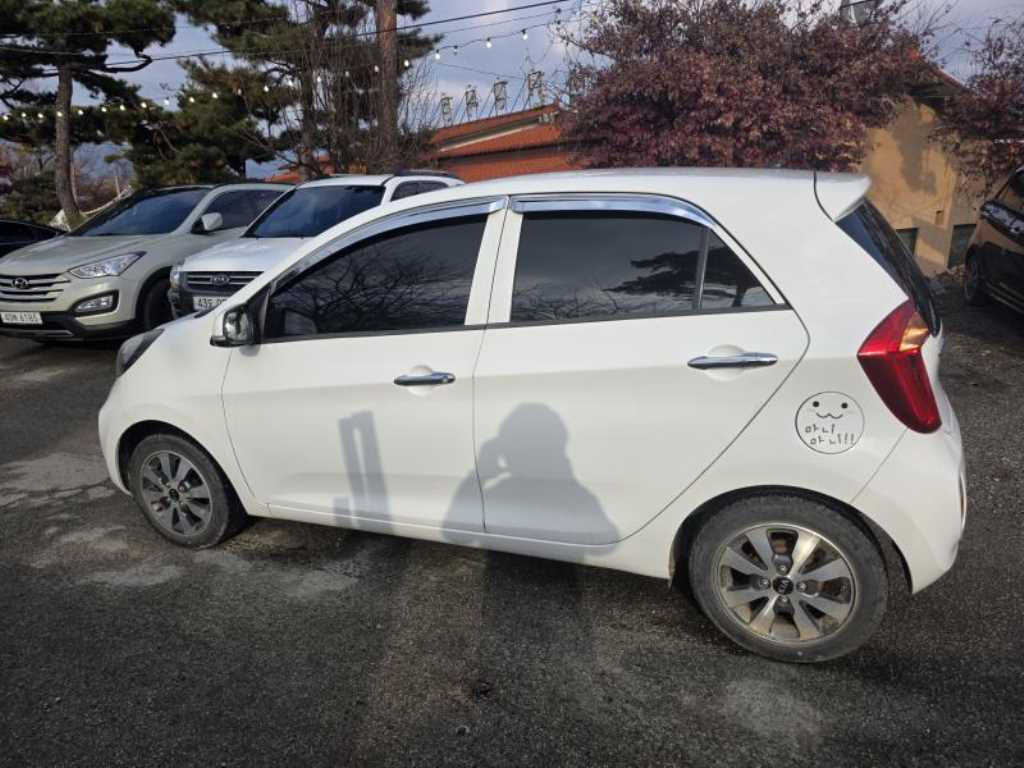 KIA Morning - Vista 5