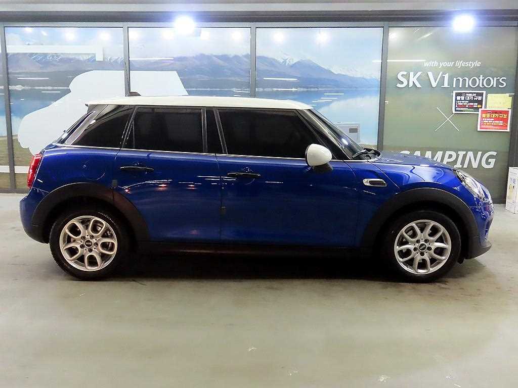 Mini Cooper - Vista 3