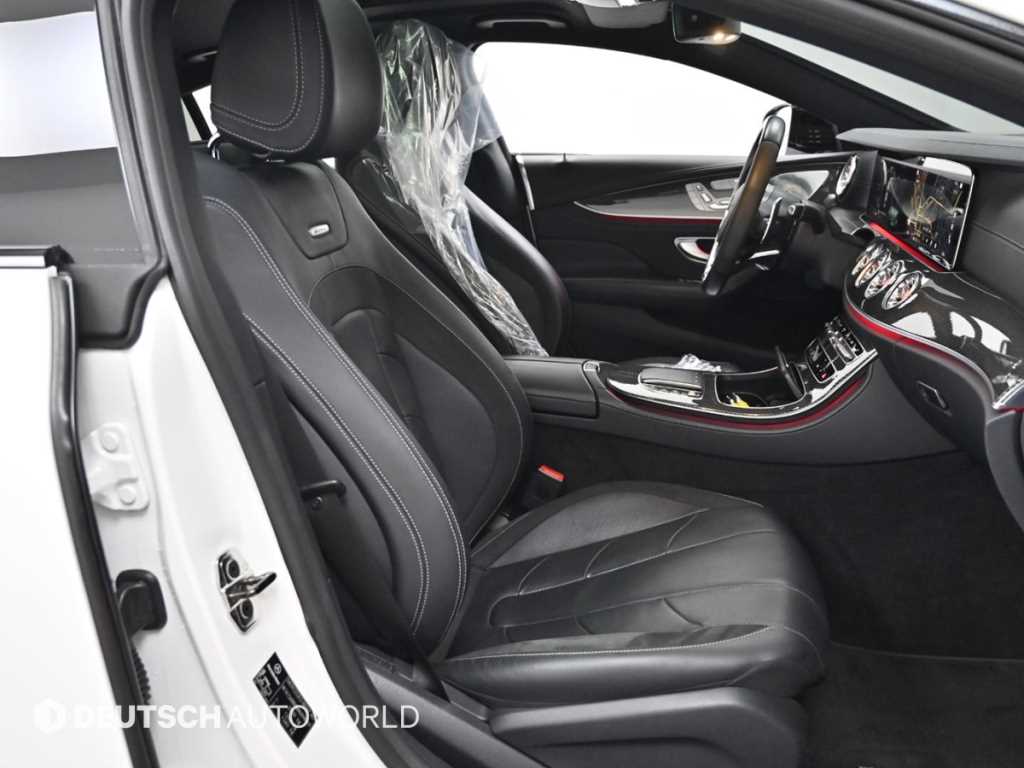 Mercedes Benz CLS Class - Vista 10