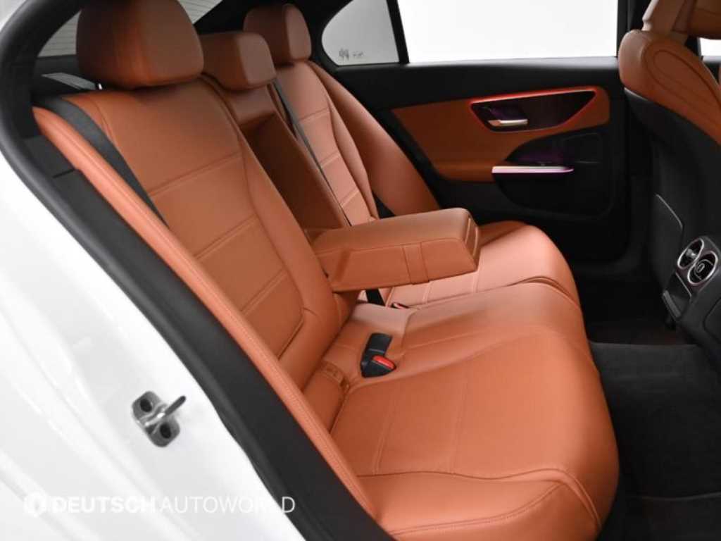 Mercedes Benz C Class - Vista 12