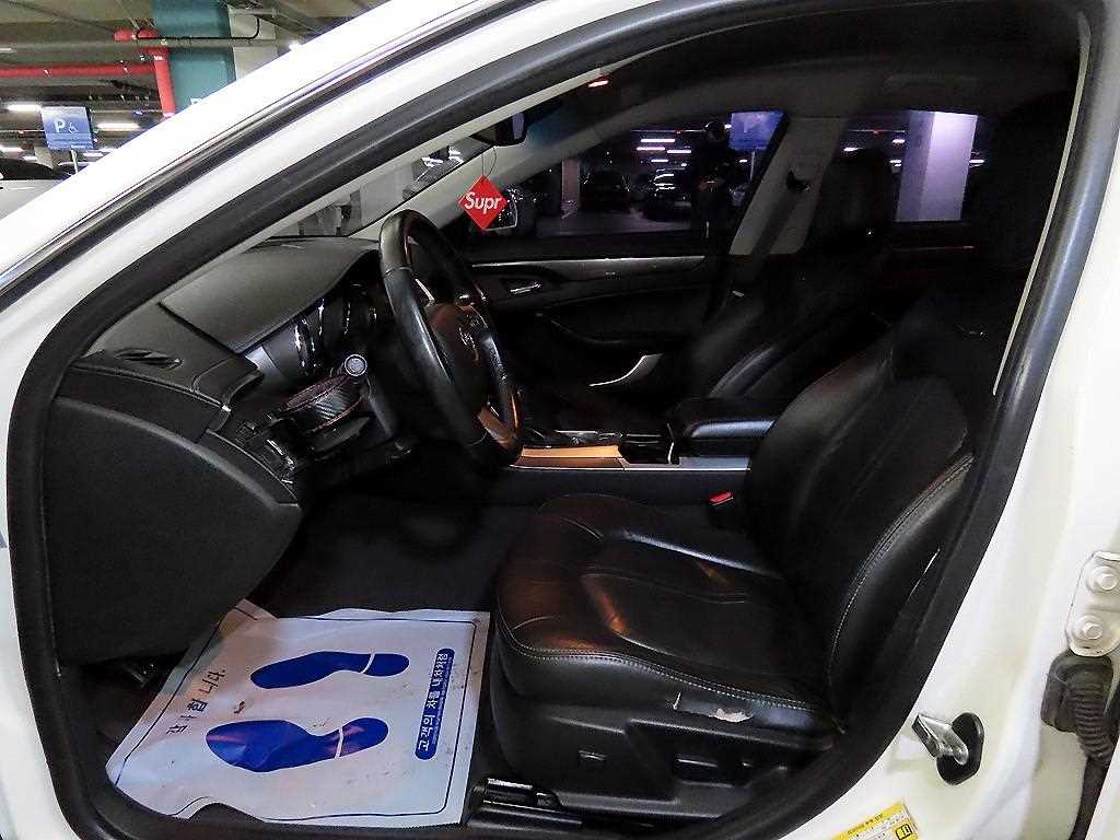 Cadillac CTS - Vista 6