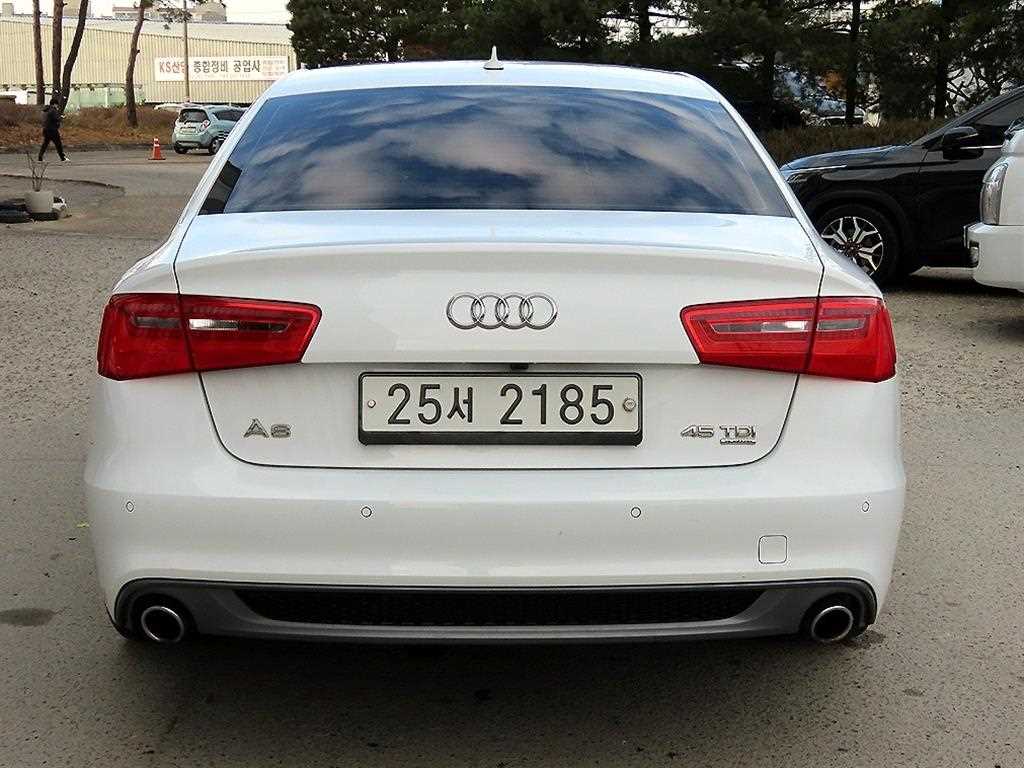 Audi A6 - Vista 4