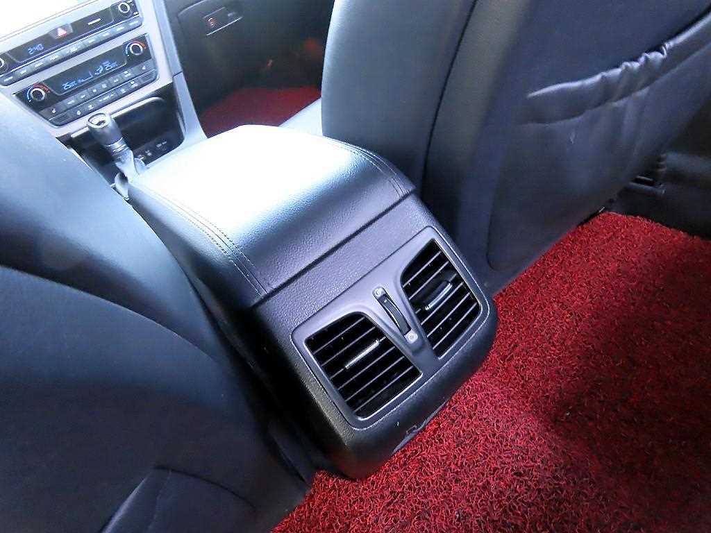 HYUNDAI Sonata 2015 Blanco - Importación desde Corea - HF Imports Iquique - Foto 17