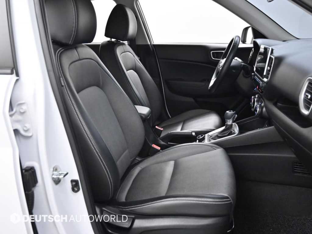 HYUNDAI Venue - Vista 10