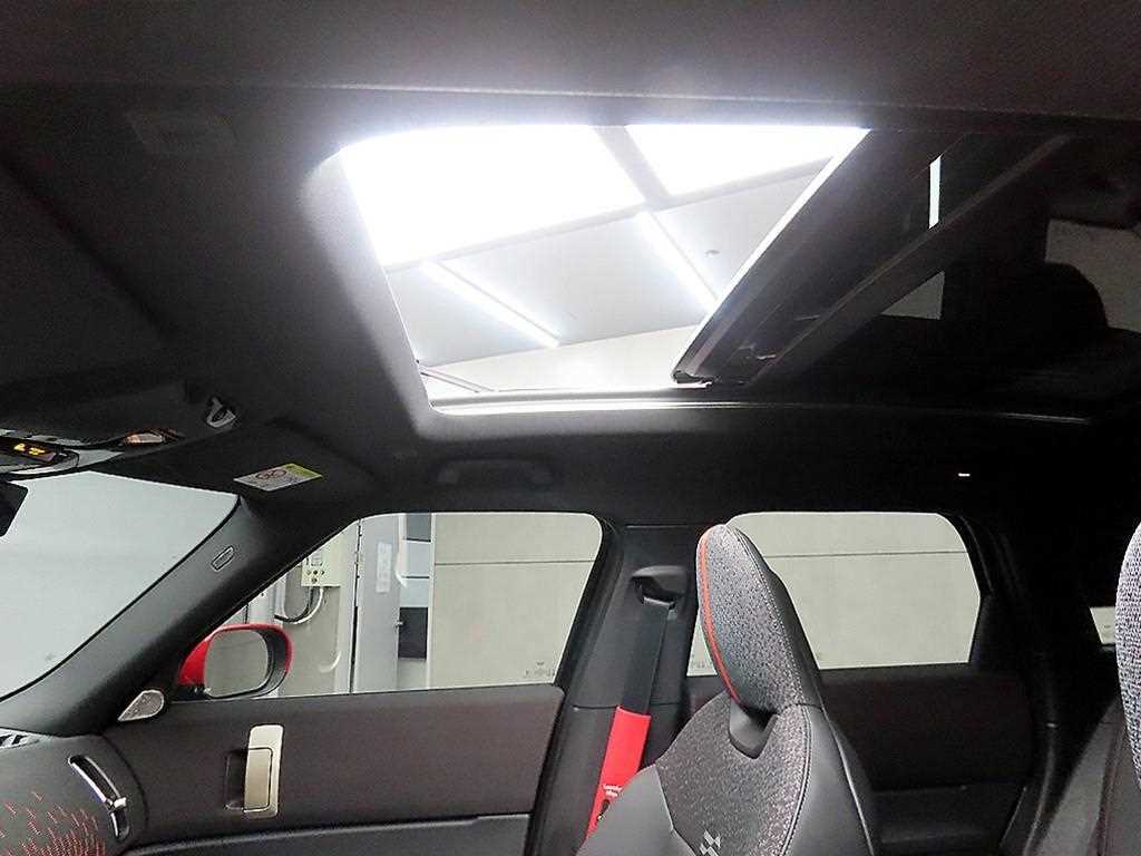 Mini Countryman 2024 Negro - Importación desde Corea - HF Imports Iquique - Foto 15