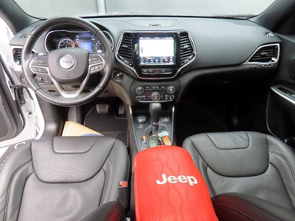 Jeep Cherokee - Vista 7
