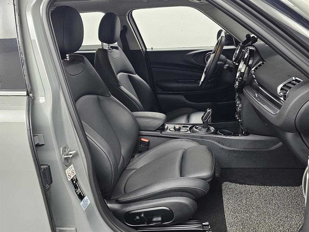 Mini Clubman - Vista 10