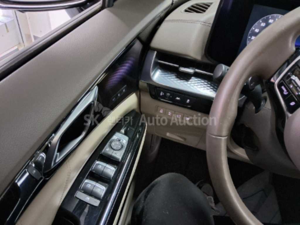 KIA Carnival - Vista 7