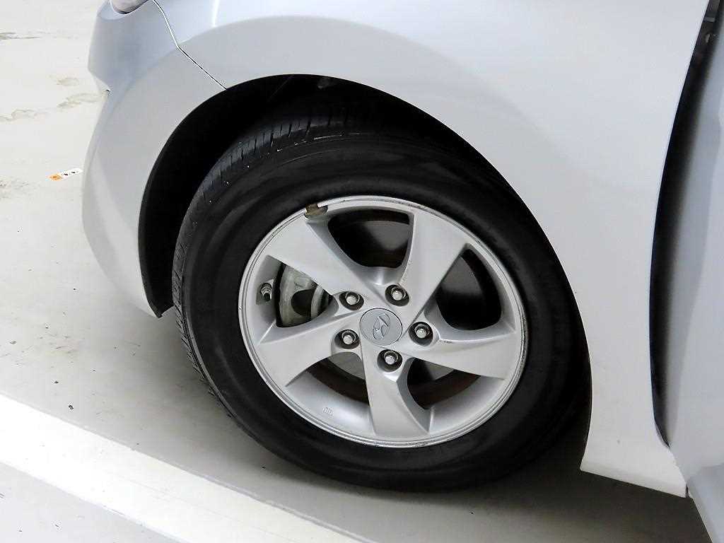 HYUNDAI Avante 2015 - Importación desde Corea - HF Imports Iquique - Foto 19