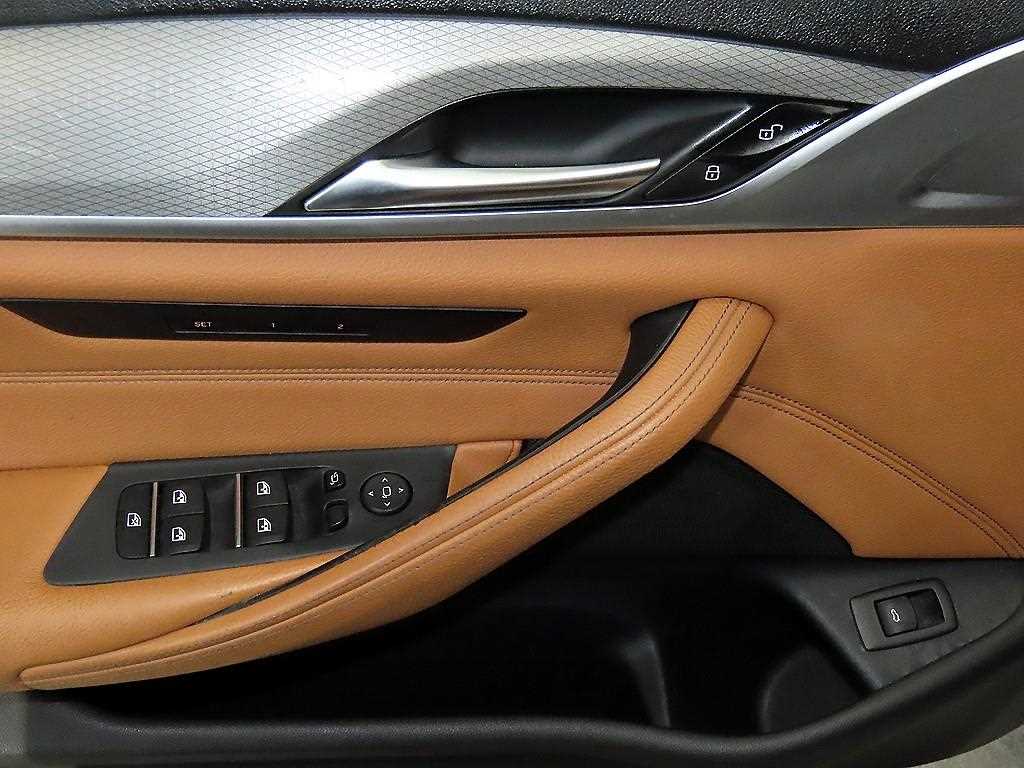 BMW 5 Series 2017 Blanco - Importación desde Corea - HF Imports Iquique - Foto 14