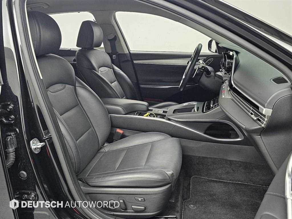 HYUNDAI Grandeur - Vista 10