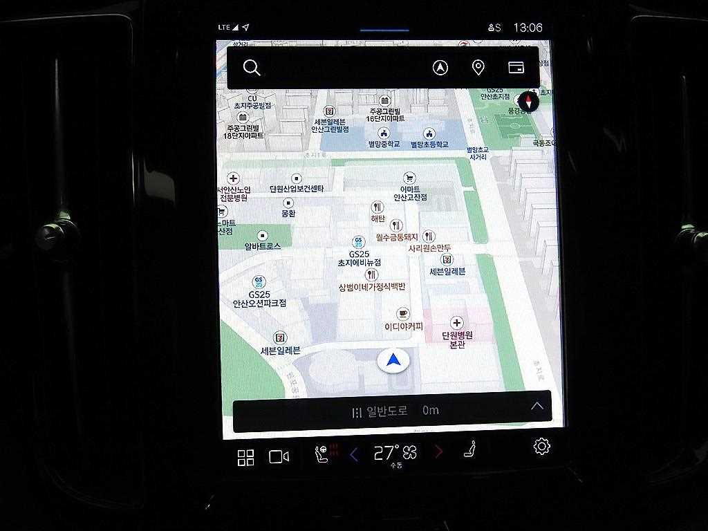 Volvo XC60 2025 Blanco - Importación desde Corea - HF Imports Iquique - Foto 13