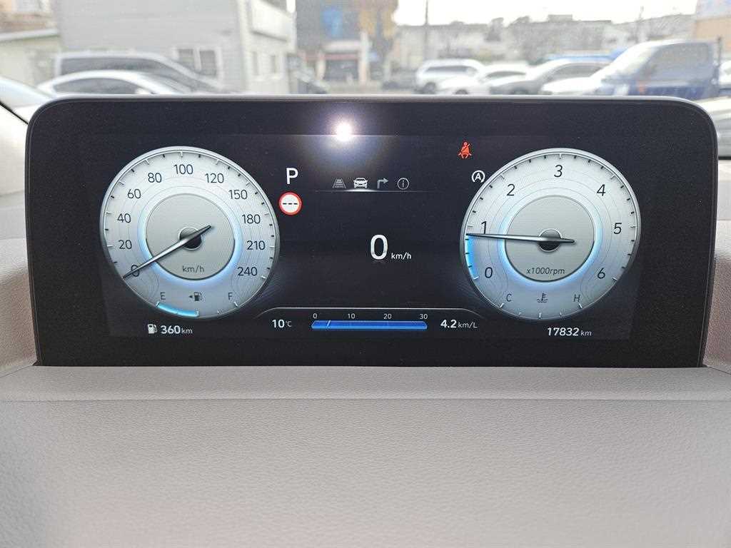 HYUNDAI Staria - Vista 5